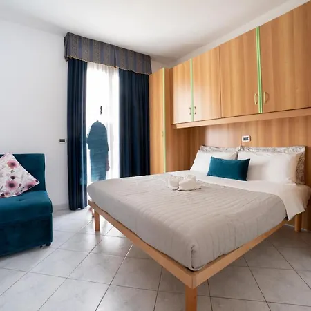 Casa Merano & Restaurant Centro Μπιμπιόνε