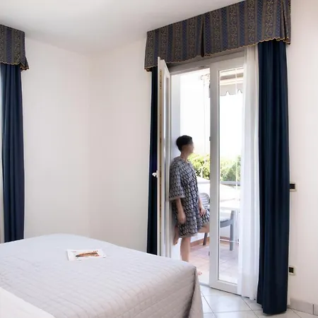 아파트호텔 Casa Merano & Restaurant Centro