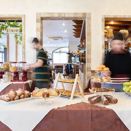 Apartmanhotel Casa Merano & Restaurant Centro Bibione